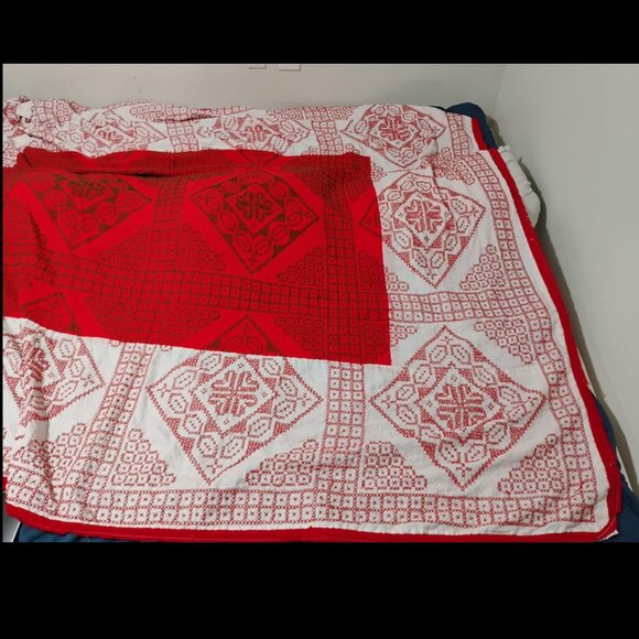 Blanket, Bedsheet, Handmade beautiful Cotton Nokshi Katha 85" by 65" - Picture 2 of 2